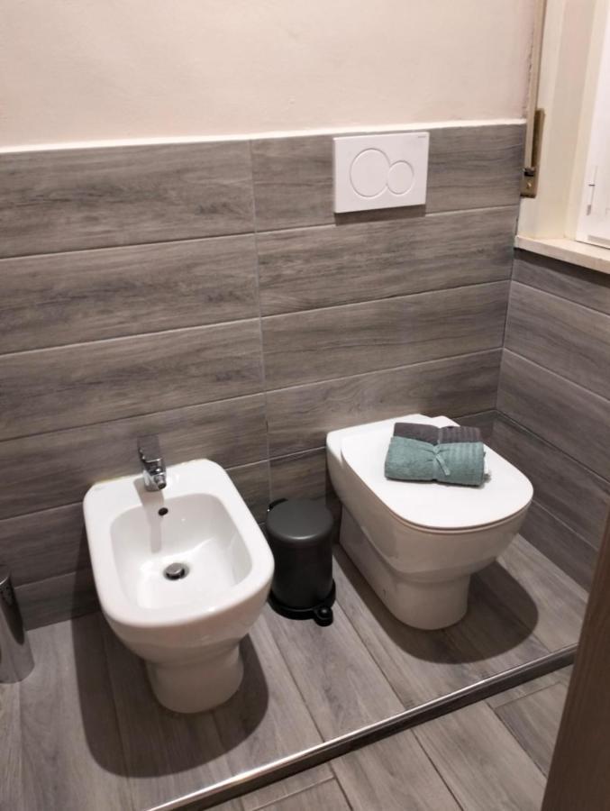 Crisa Apartment Parma Buitenkant foto